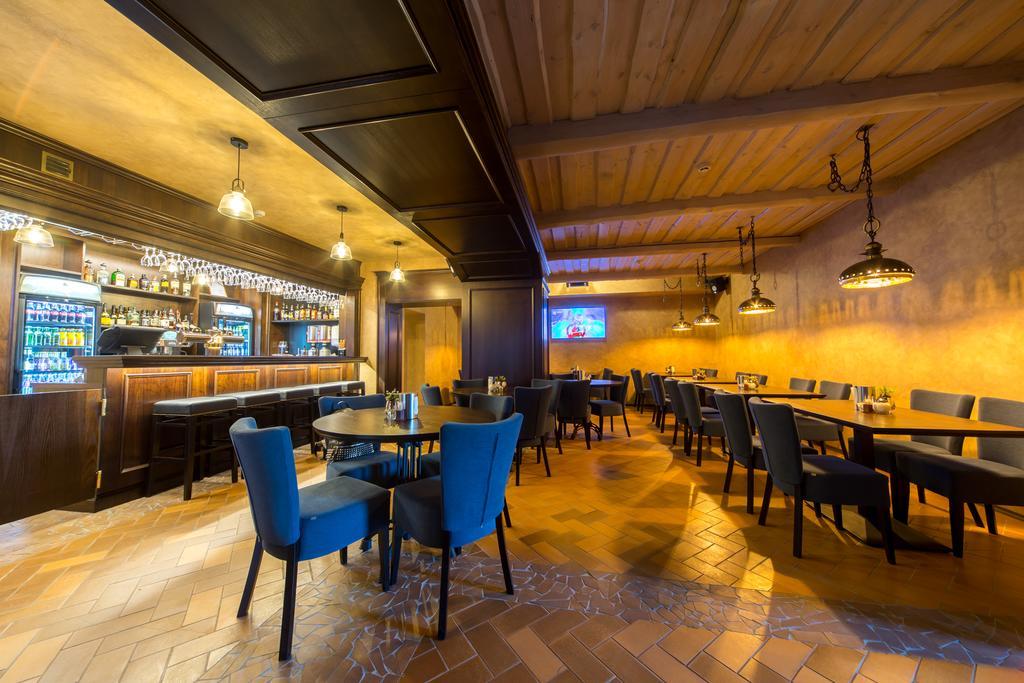 Hotel - Bar Grafaite Šiauliai Exterior foto